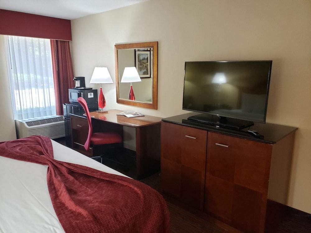 Baymont By Wyndham Southfield/Detroit Hotel Luaran gambar