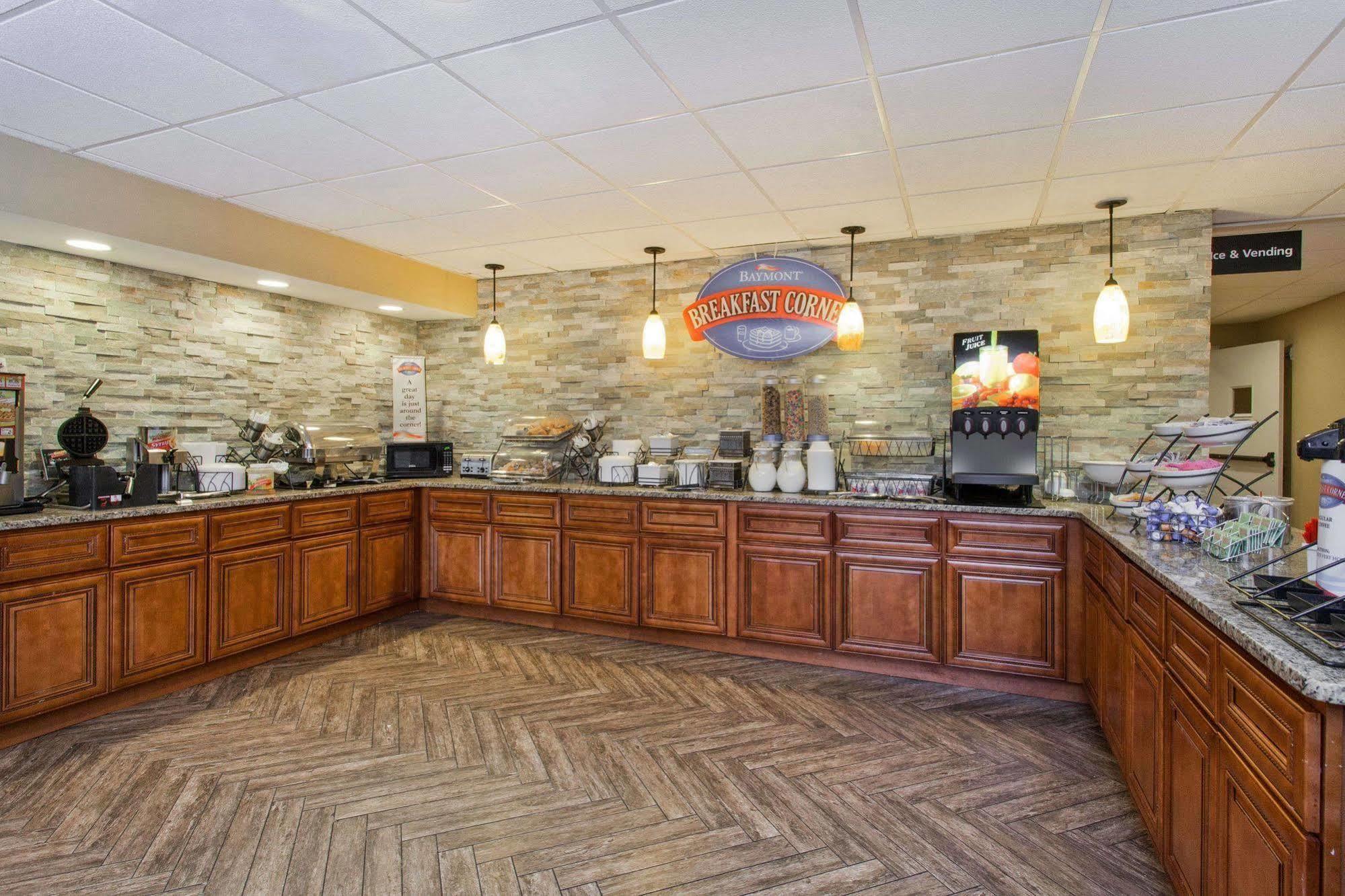 Baymont By Wyndham Southfield/Detroit Hotel Luaran gambar