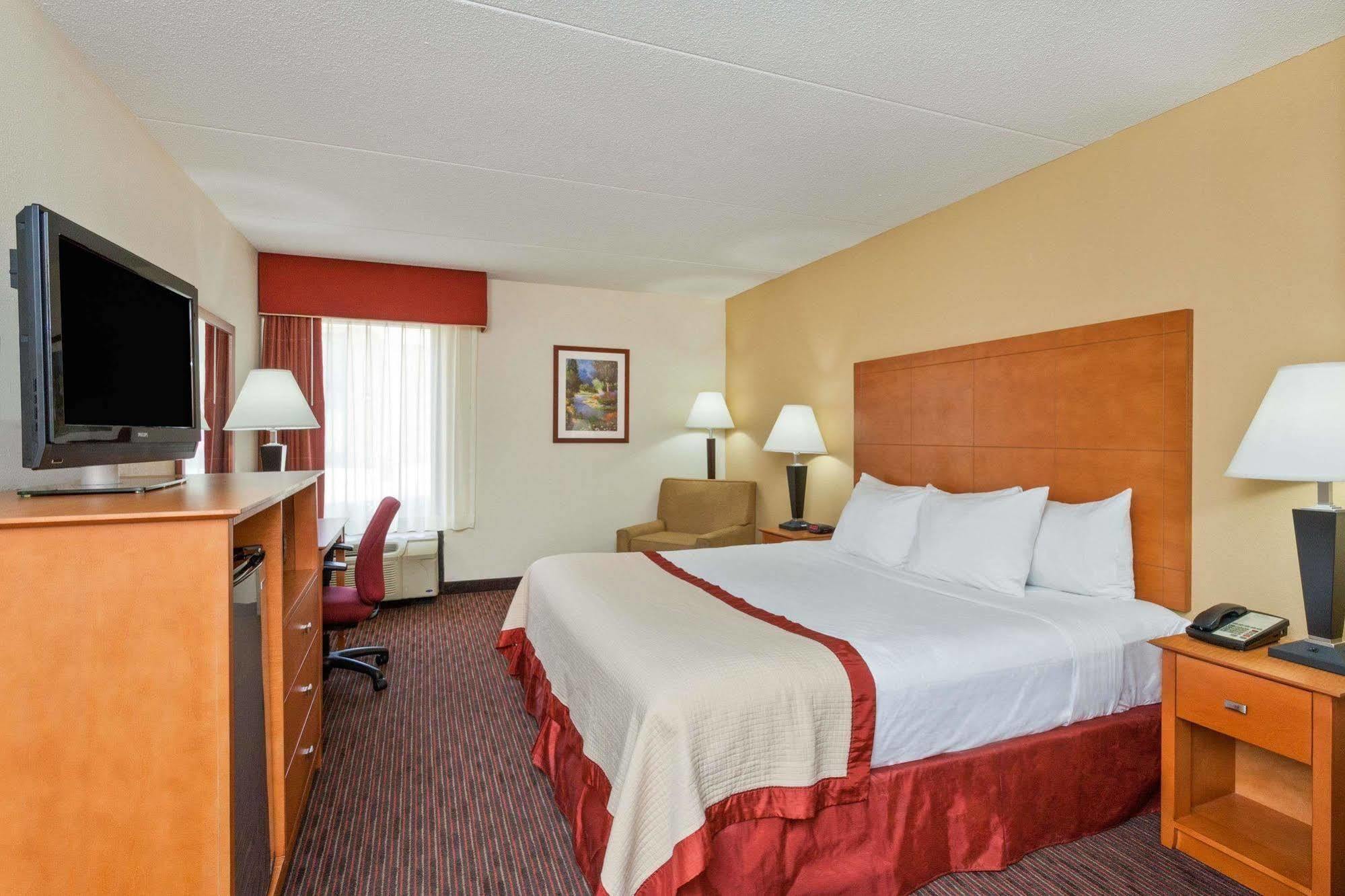 Baymont By Wyndham Southfield/Detroit Hotel Luaran gambar